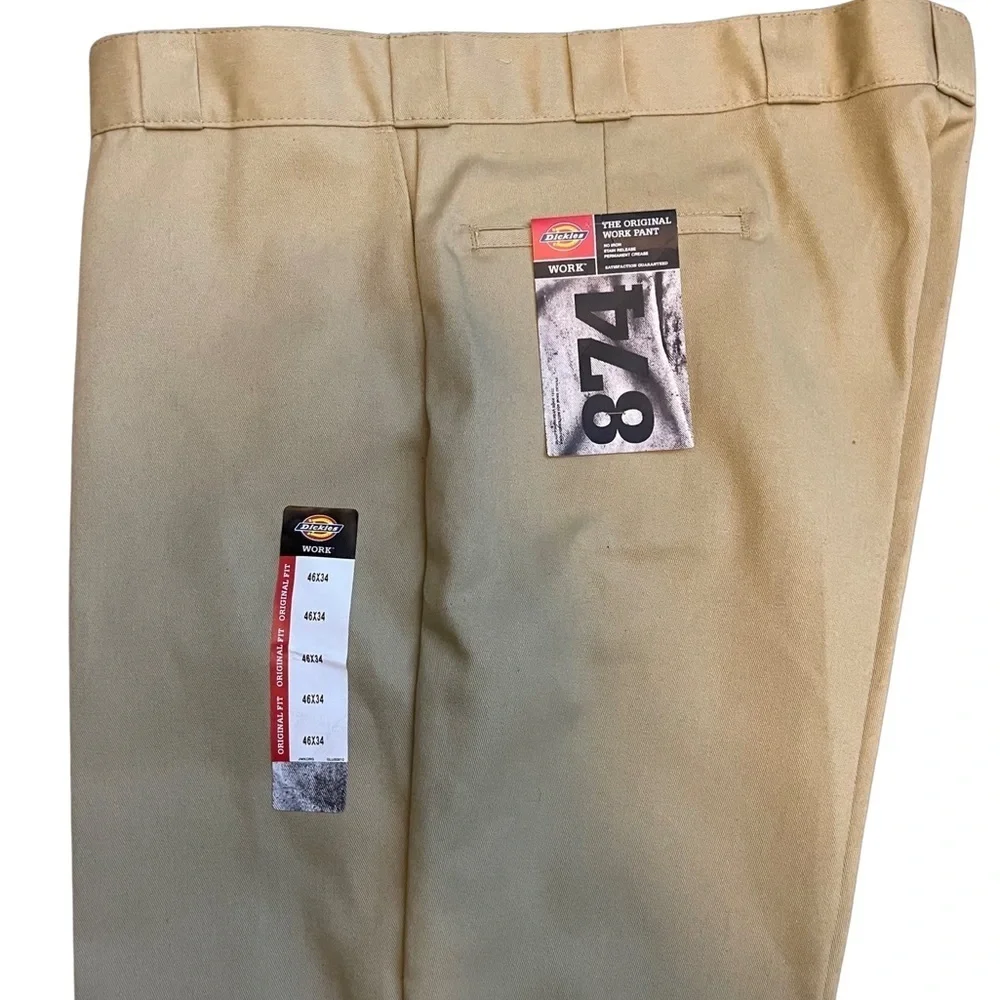 Dickies 874 Men Original work khakis. Size 46/34